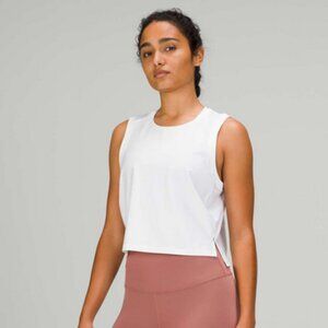Lululemon Mesh Back Cropped Train Tank Top Size 2 White